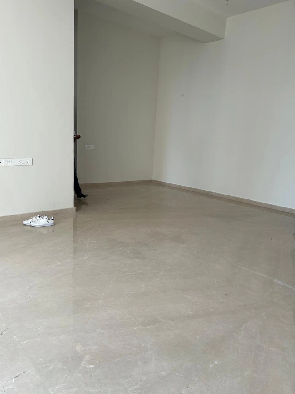 3 BHK Flat for Rent in Omkar Alta Monte, Malad East
